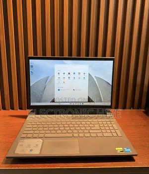 Laptop Dell G15 5535 16GB Intel Core I5 SSD 512GB