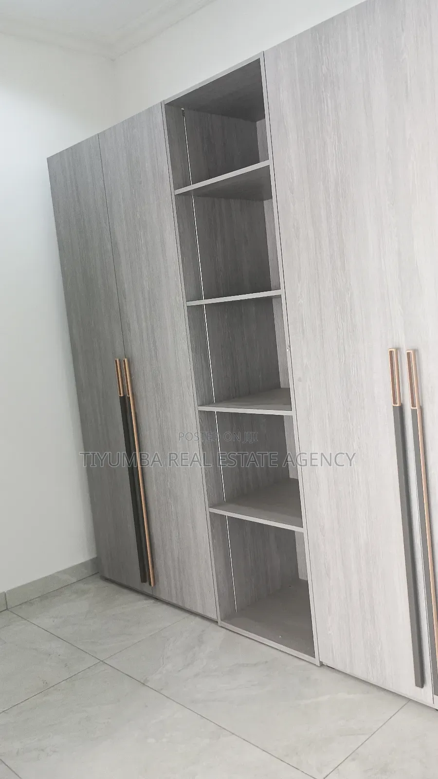 4bdrm Duplex in Tiyumba Real Estate, East Legon for rent