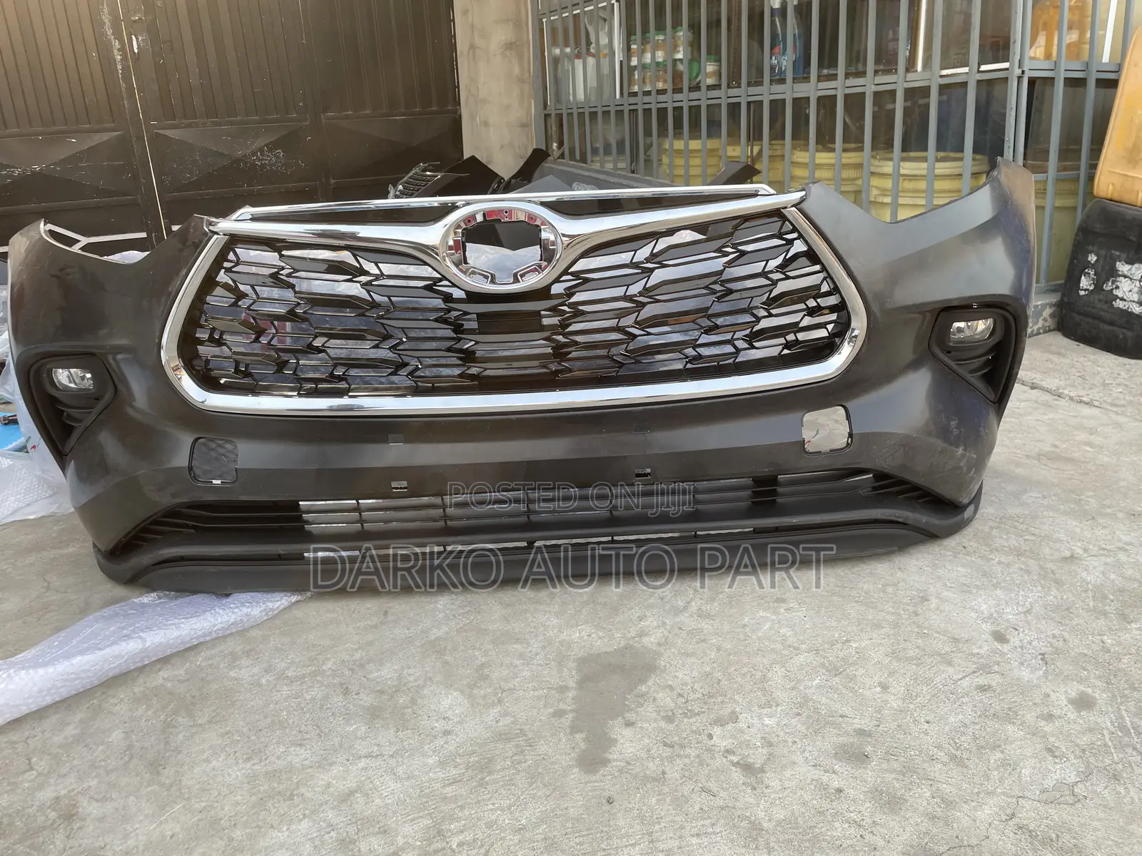 Toyota Highlander 2020-2023 Front Bumper Complete Available