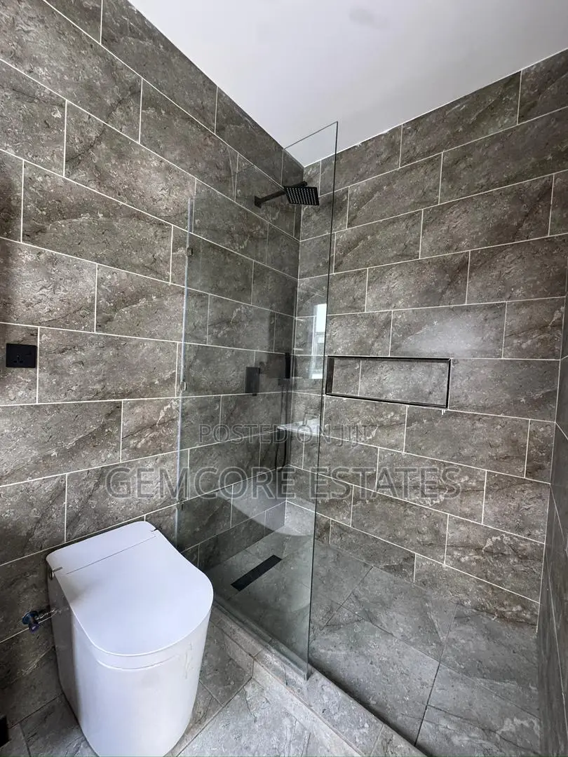 3bdrm House in East Legon Hills, Adjiriganor for sale