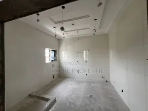 7bdrm Mansion in Ab Richie Properties, Ashaley Botwe for sale