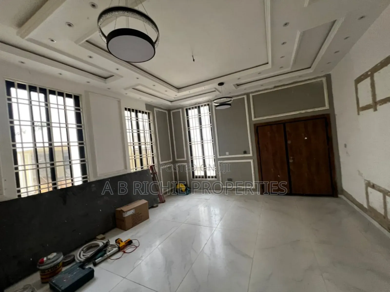 7bdrm Mansion in Ab Richie Properties, Ashaley Botwe for sale