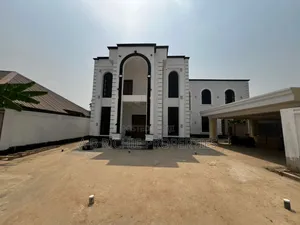 7bdrm Mansion in Ab Richie Properties, Ashaley Botwe for sale