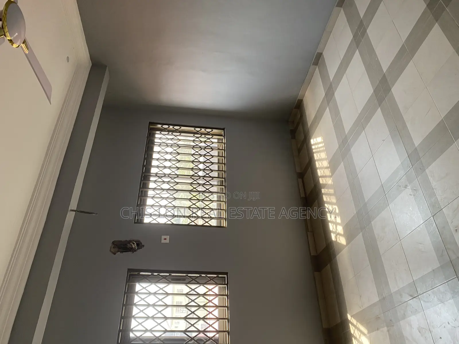 1bdrm Apartment in Karkarba Before Kfc, Adade for rent