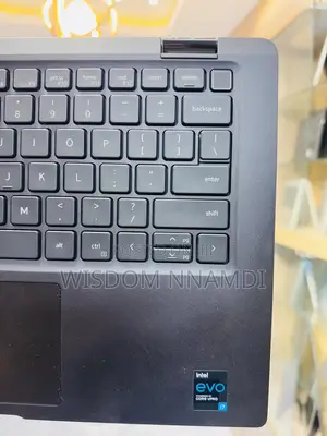 Laptop Dell Latitude 7420 32GB Intel Core i7 SSD 512GB