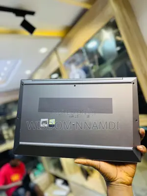 Laptop HP ZBook Firefly G8 16GB Intel Core i7 SSD 256GB