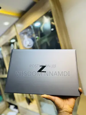 Laptop HP ZBook Firefly G8 16GB Intel Core i7 SSD 256GB