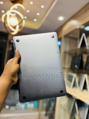 Laptop Apple MacBook Pro 2019 8GB Intel Core i5 SSD 256GB