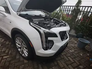 Cadillac XT4 2019 White