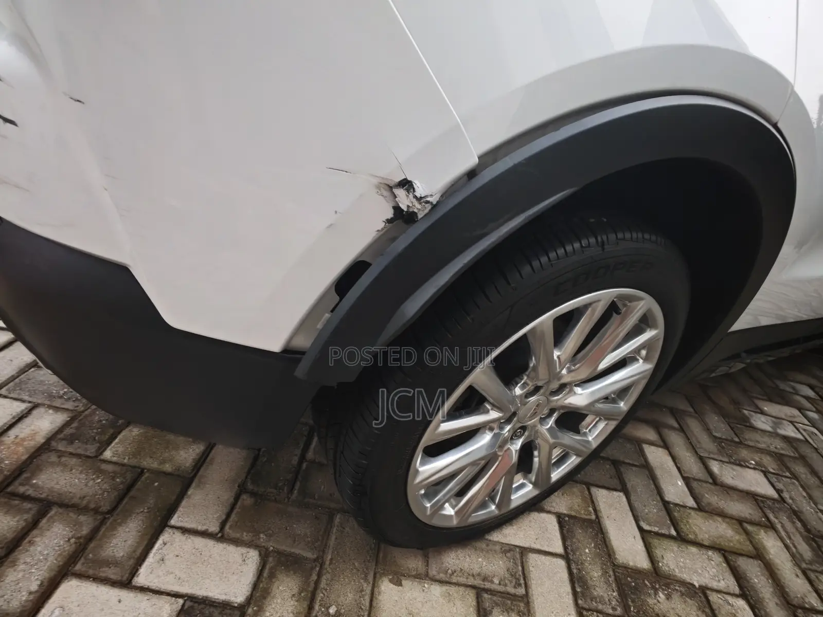 Cadillac XT4 2019 White