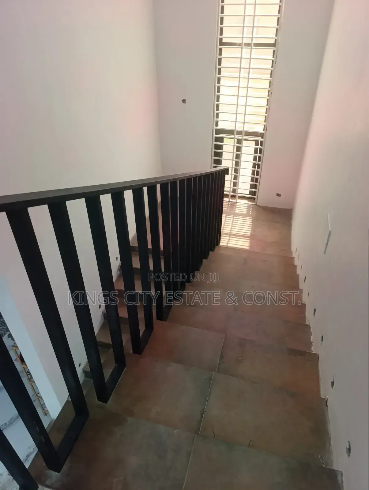 4bdrm House in Odumasi Estate, Ablekuma for sale