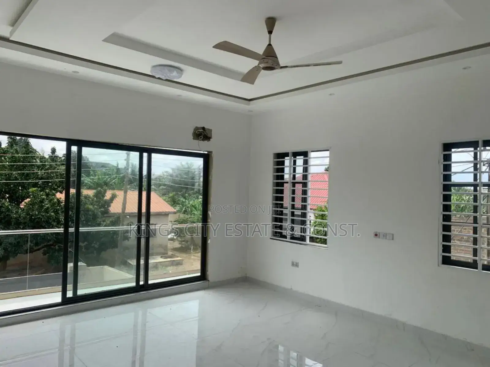 4bdrm House in Odumasi Estate, Ablekuma for sale