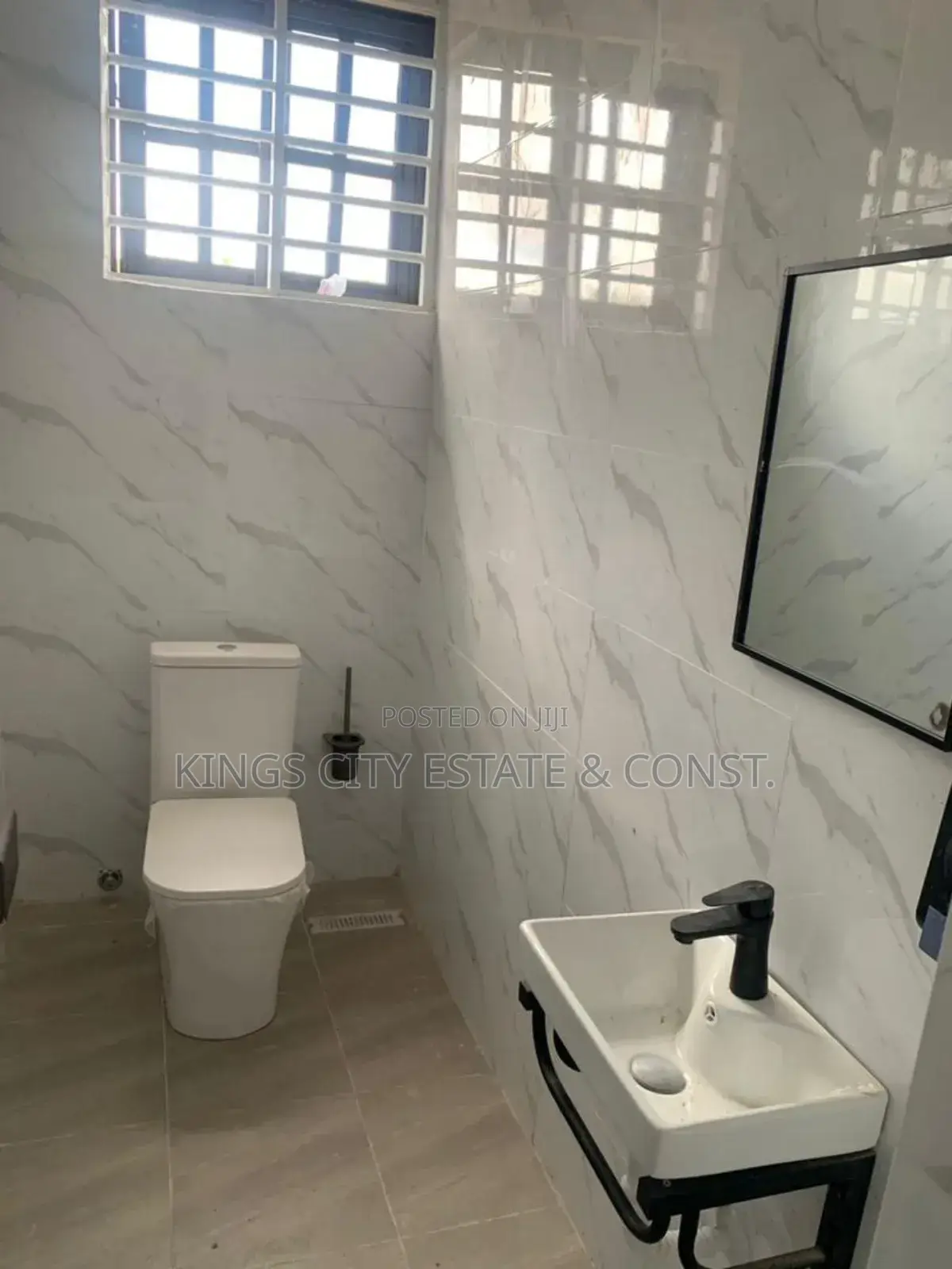 4bdrm House in Odumasi Estate, Ablekuma for sale