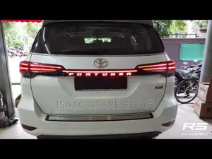 Fortuner Boot Light