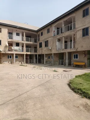 20bdrm Apartment in Amasaman Dobro for sale