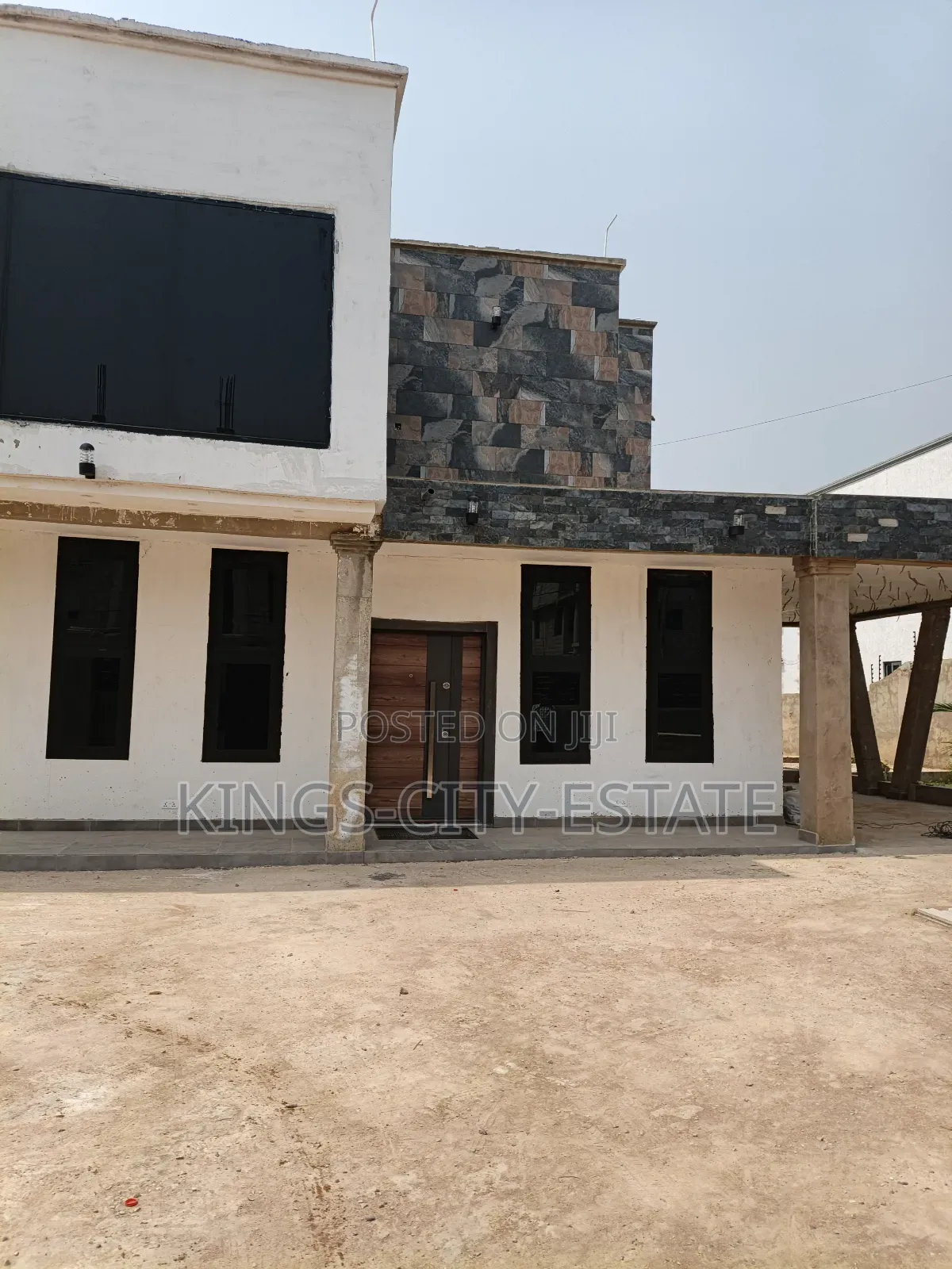 4bdrm House in Pokuase Odumasi for sale
