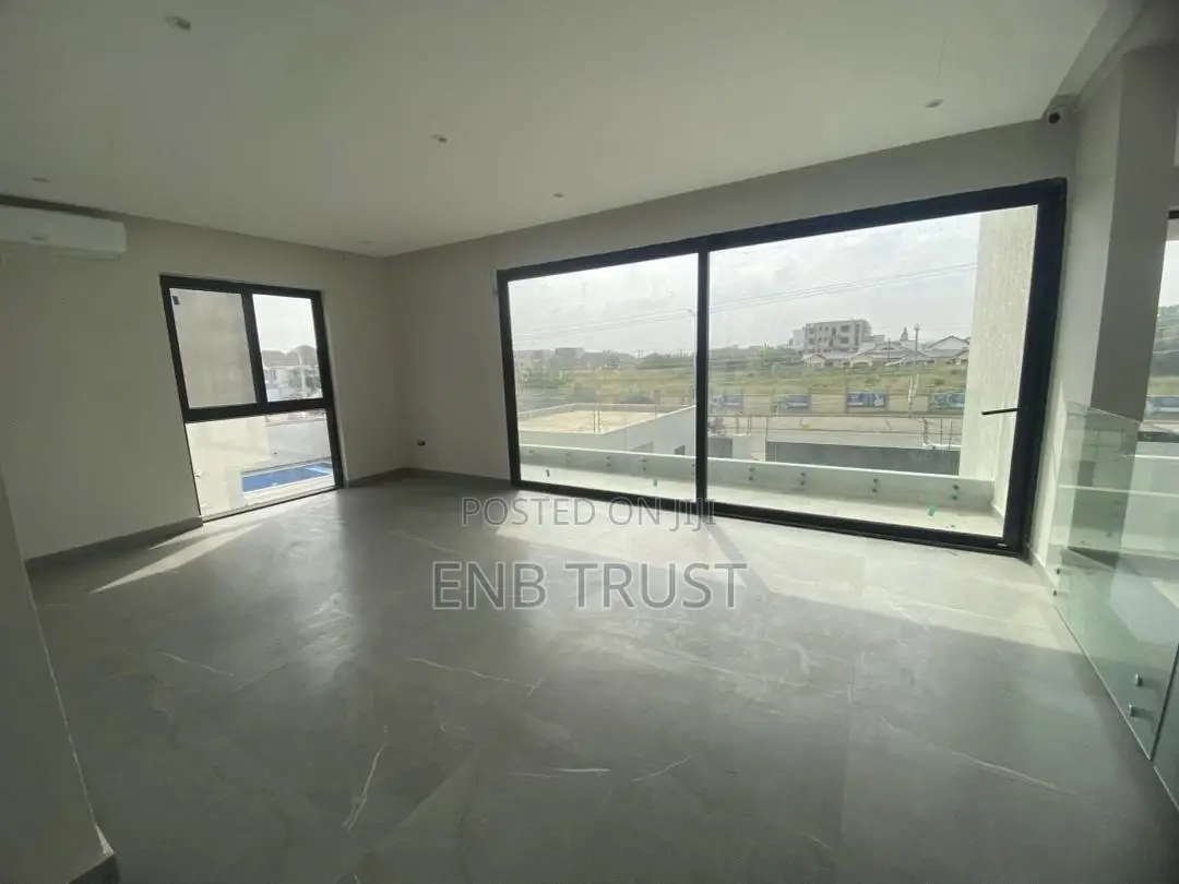 4bdrm Duplex in Odumasi Estate, Pokuase for sale