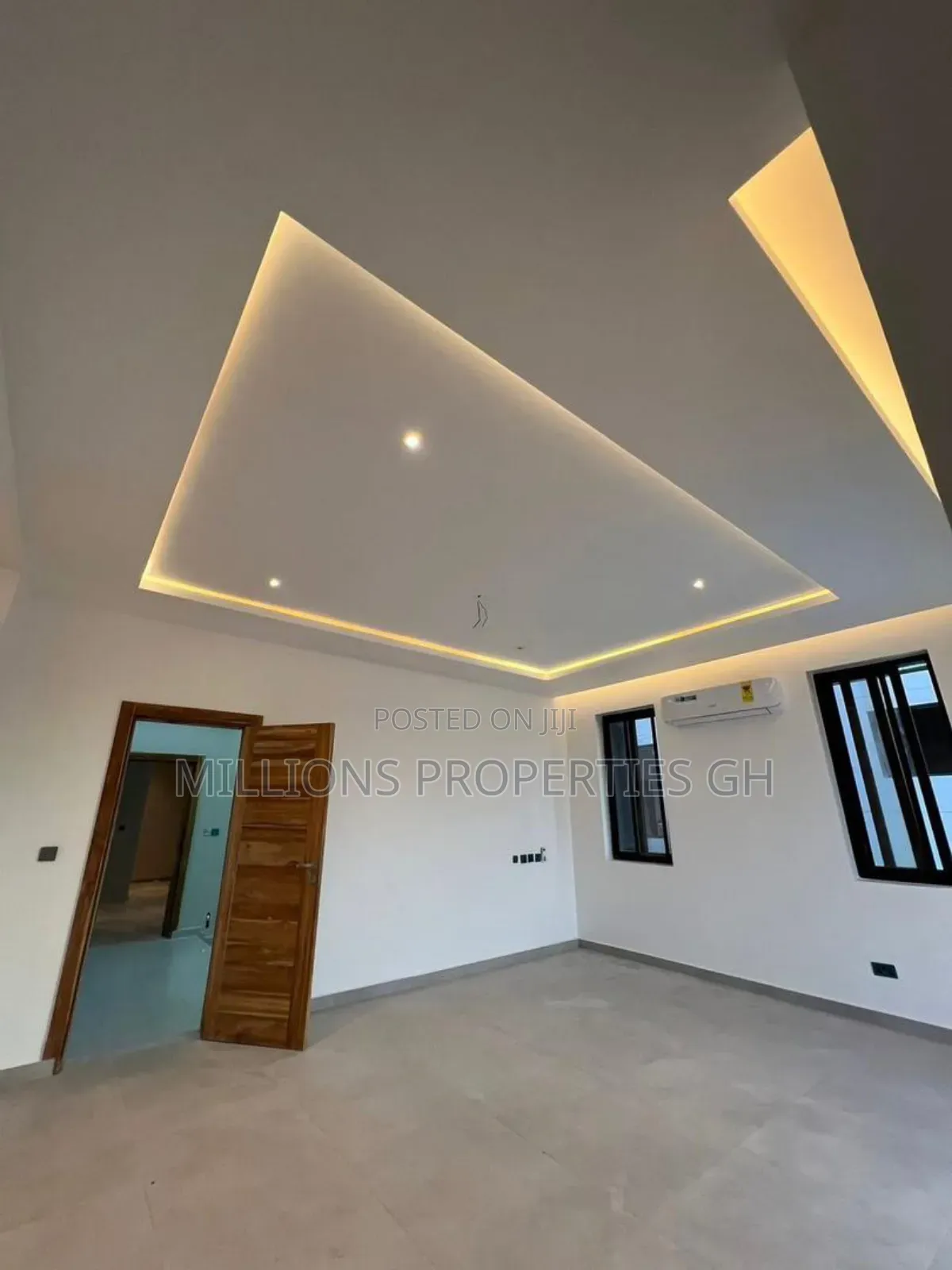 4bdrm House in Millions Properties, Accra Metropolitan for sale