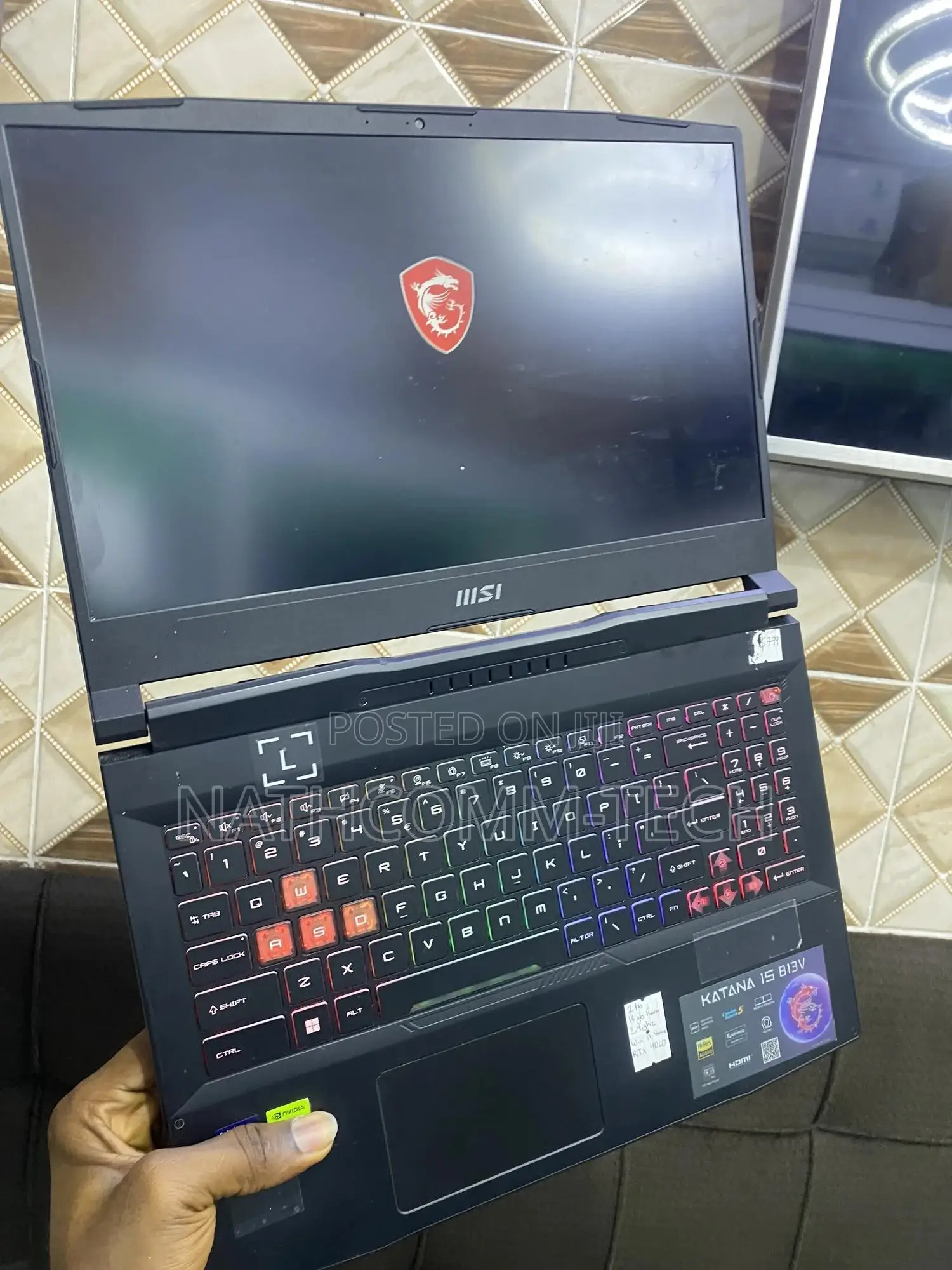 Laptop MSI Katana 15 16GB Intel Core I7 SSD 1T