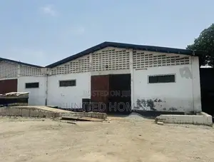 Dzorwulu 1300 Square Meter Warehouse for Rent