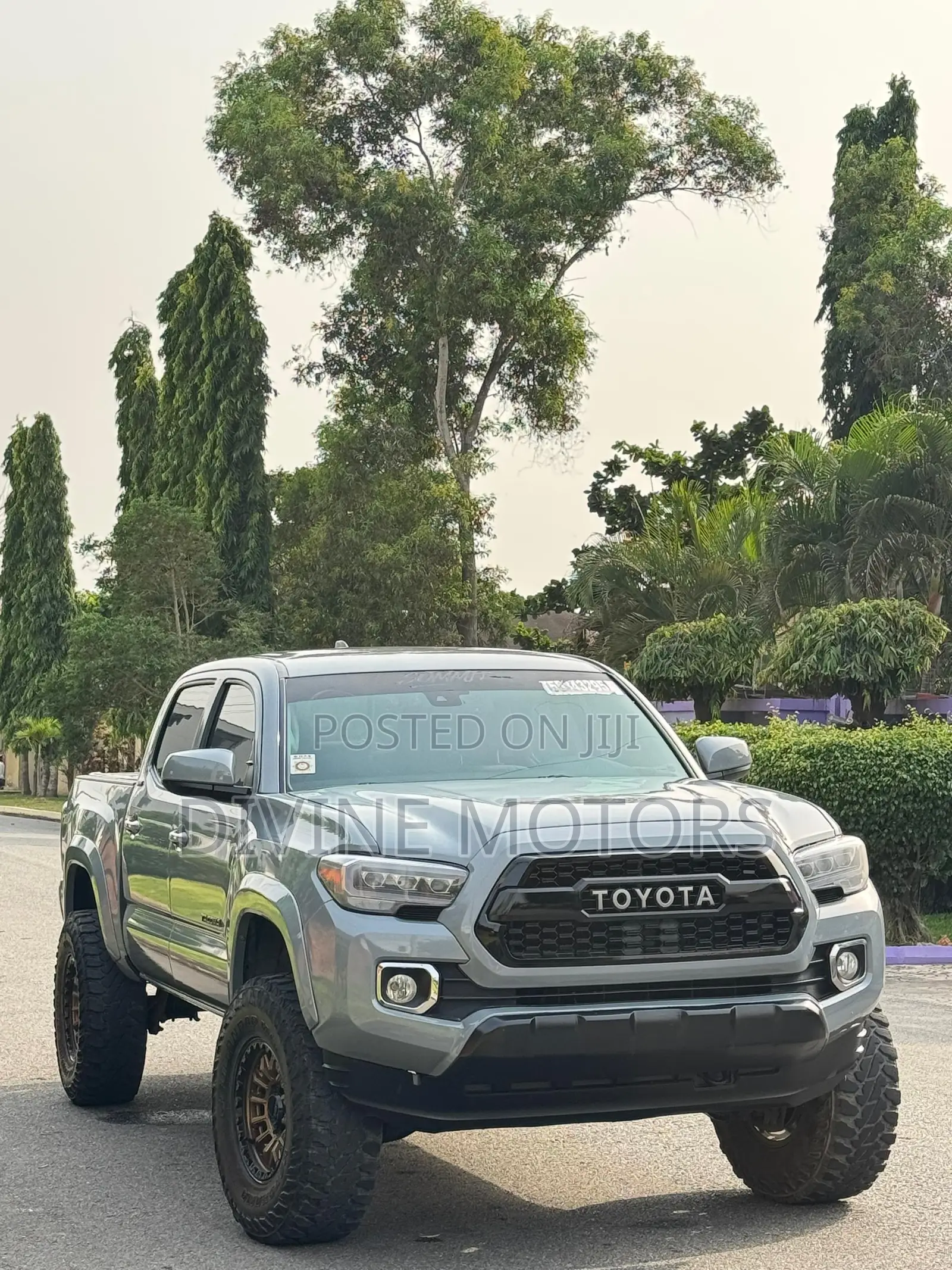 Toyota Tundra 2021 Gray