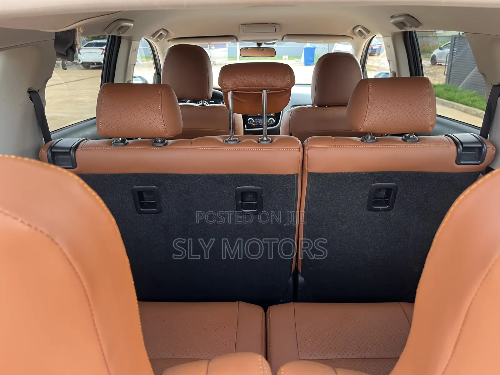 Mitsubishi Outlander 2018 Silver