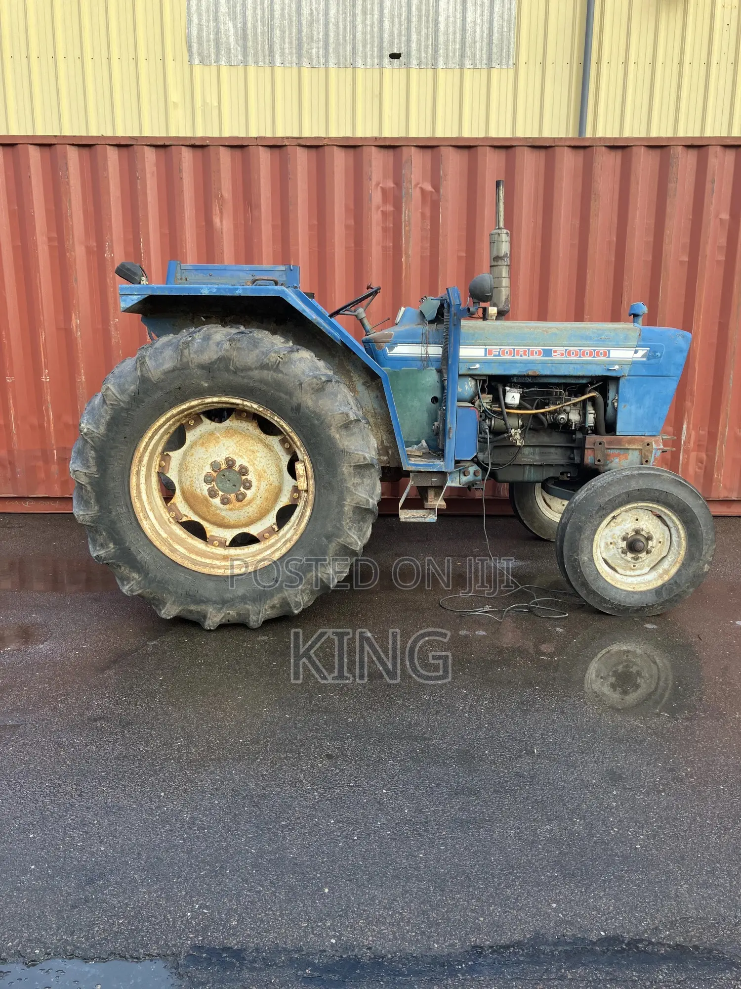 Ford 5000 Tractor