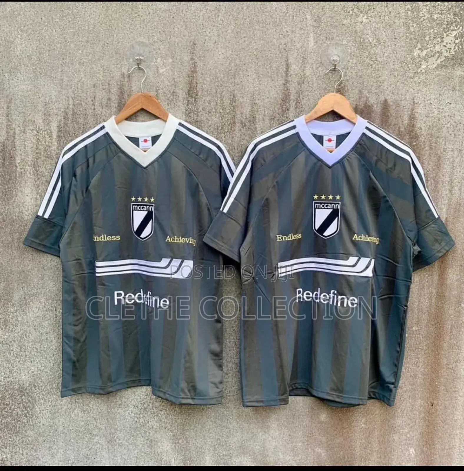 NFL/Baseball Tops