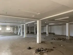 850 SQM Office Space at Spintex