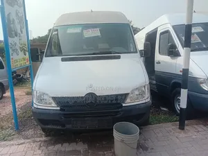 Mercedes-Benz Sprinter 2010 White