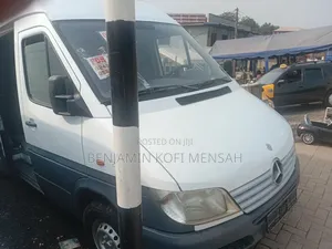 Mercedes-Benz Sprinter 2010 White