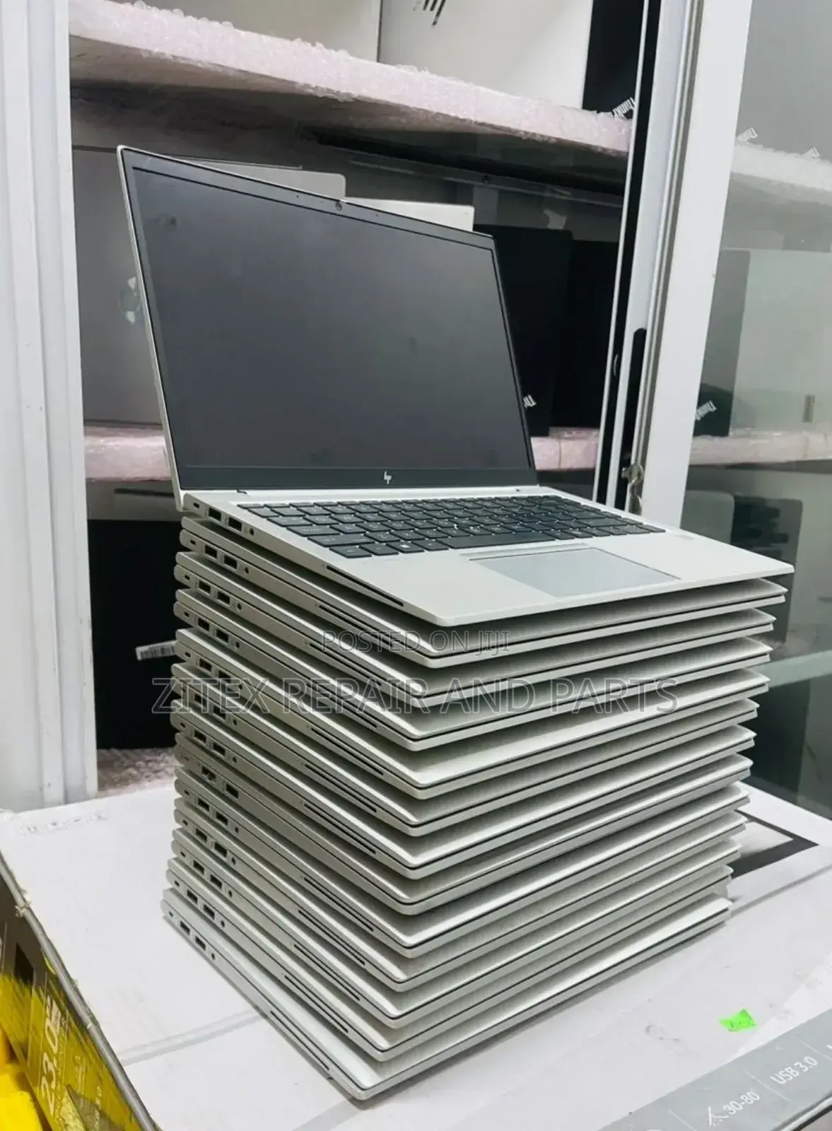New Laptop HP EliteBook 845 G7 20GB AMD Ryzen 3 SSD 1T