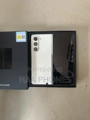 New Samsung Galaxy Z Fold 5 256 GB Silver