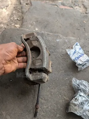 Hyundai Elantra Front Calipers