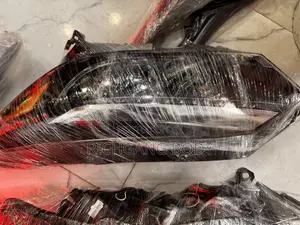 HRV 2016-18 Spec Headlights