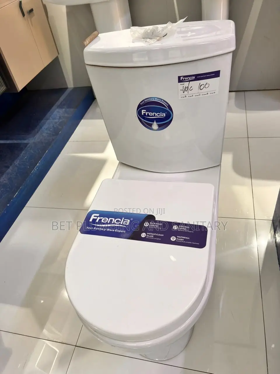 Frencia Slim Tank Water Closet_045 Close Couple Wc