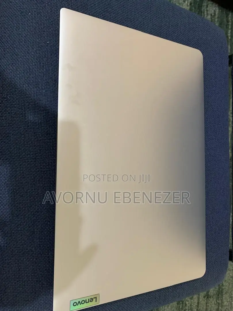 Laptop Lenovo IdeaPad 1 16GB AMD Ryzen 7 SSHD (Hybrid) 500GB