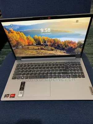 Laptop Lenovo IdeaPad 1 16GB AMD Ryzen 7 SSHD (Hybrid) 500GB