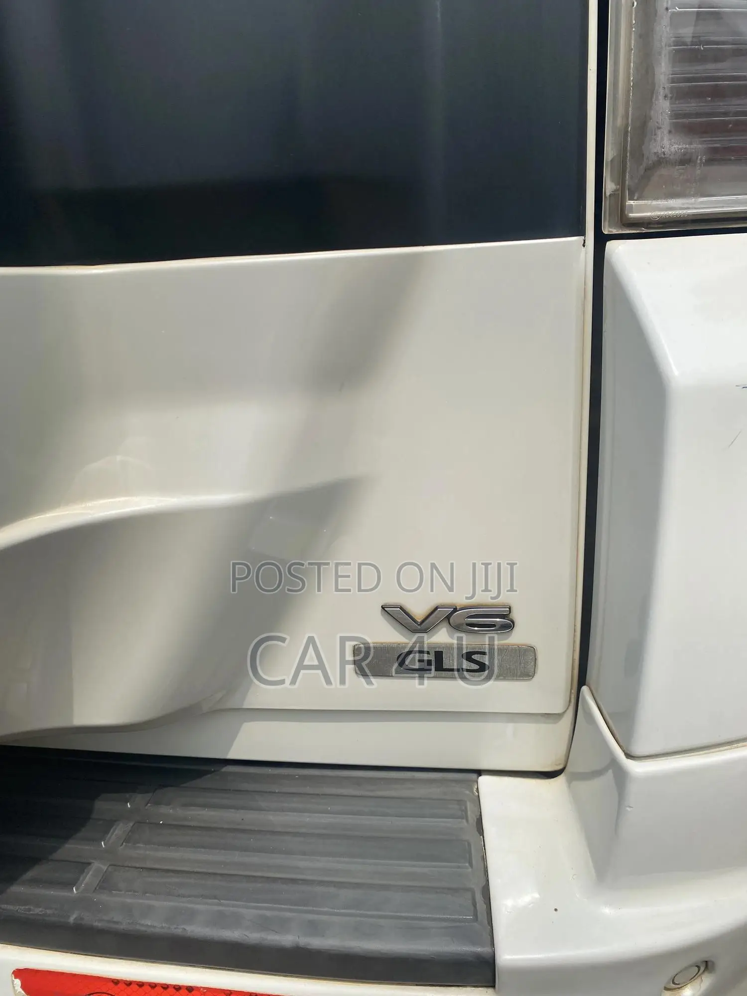Mitsubishi Pajero V80 3.5 V6 GL/GLS 2017 White