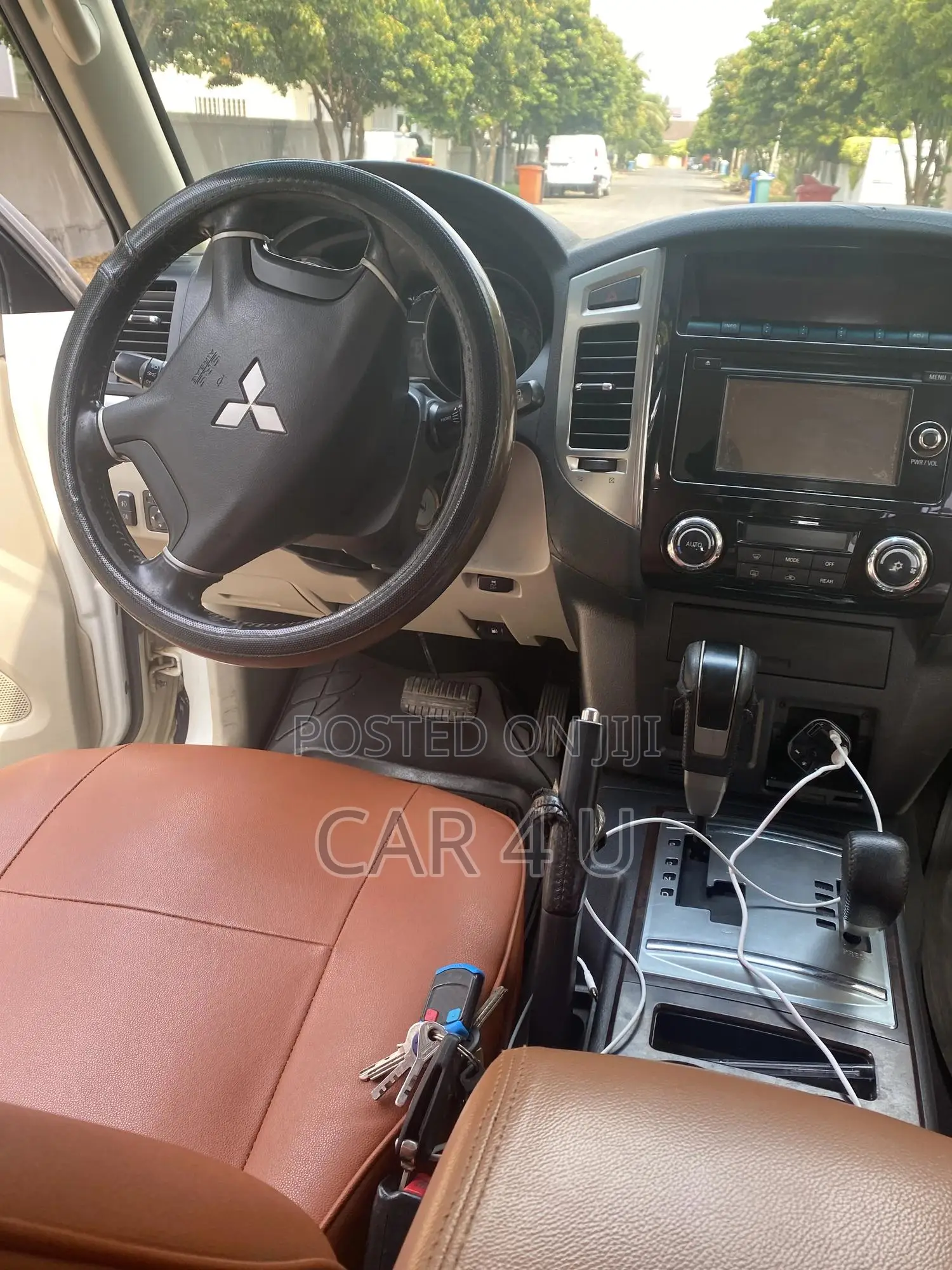 Mitsubishi Pajero V80 3.5 V6 GL/GLS 2017 White