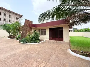 4bdrm House in Airport Residential for rent