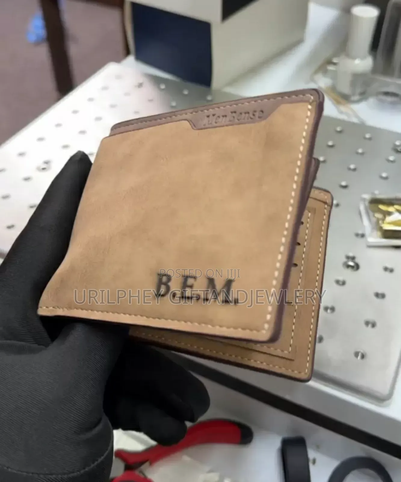 Customize Wallet