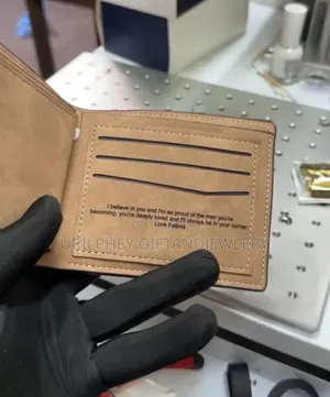 Customize Wallet