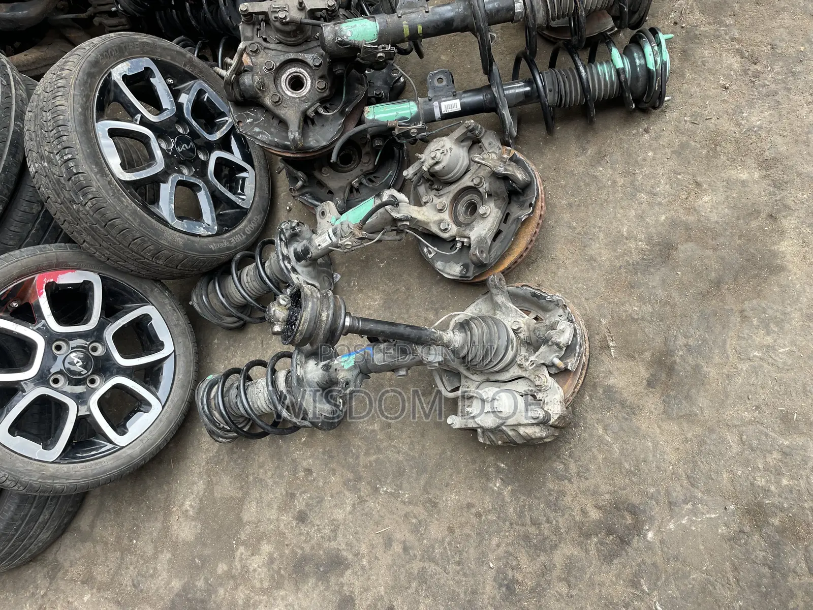 Toyota Voxy Shocks Available for Cool Price