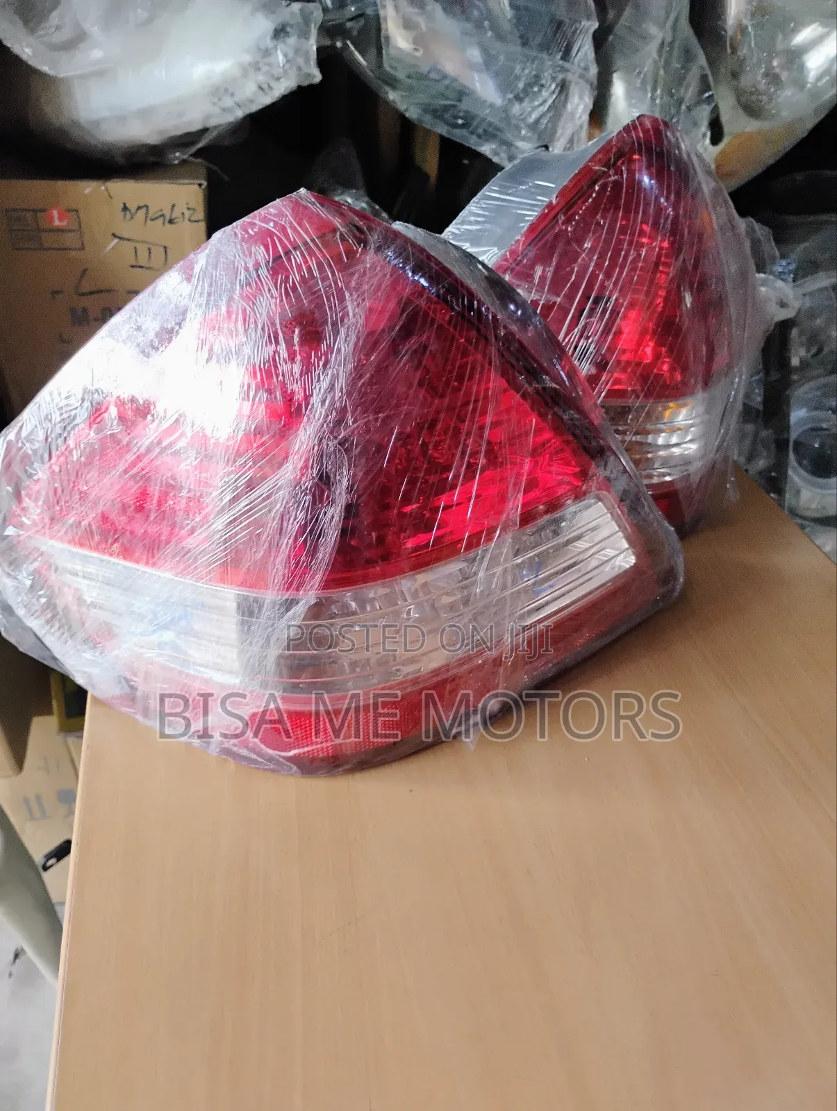 Nissan Tiida /Versa 2007/2008/2009 Taillight Set