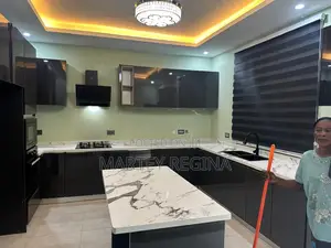 Dazzling Kitchen Cabinets