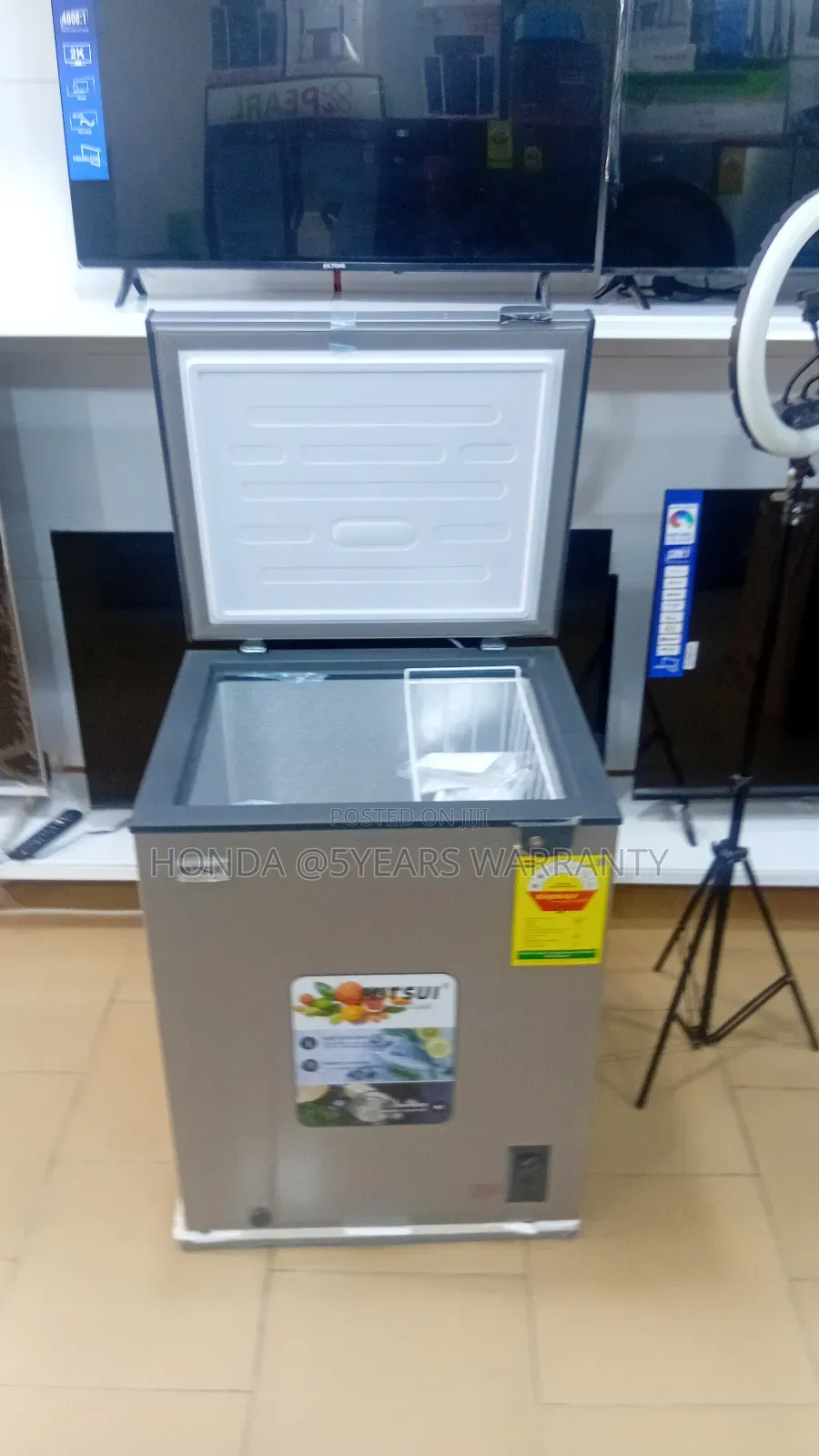 Mitsui 141l Chest Freezer – Perfect for Storage
