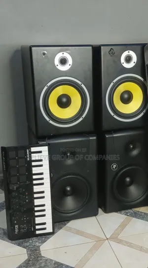 Studio Set