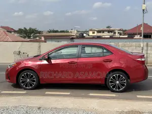 Toyota Corolla S Plus 4dr Sedan (1.8L 4cyl CVT) 2015 Red
