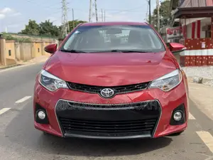 Toyota Corolla S Plus 4dr Sedan (1.8L 4cyl CVT) 2015 Red